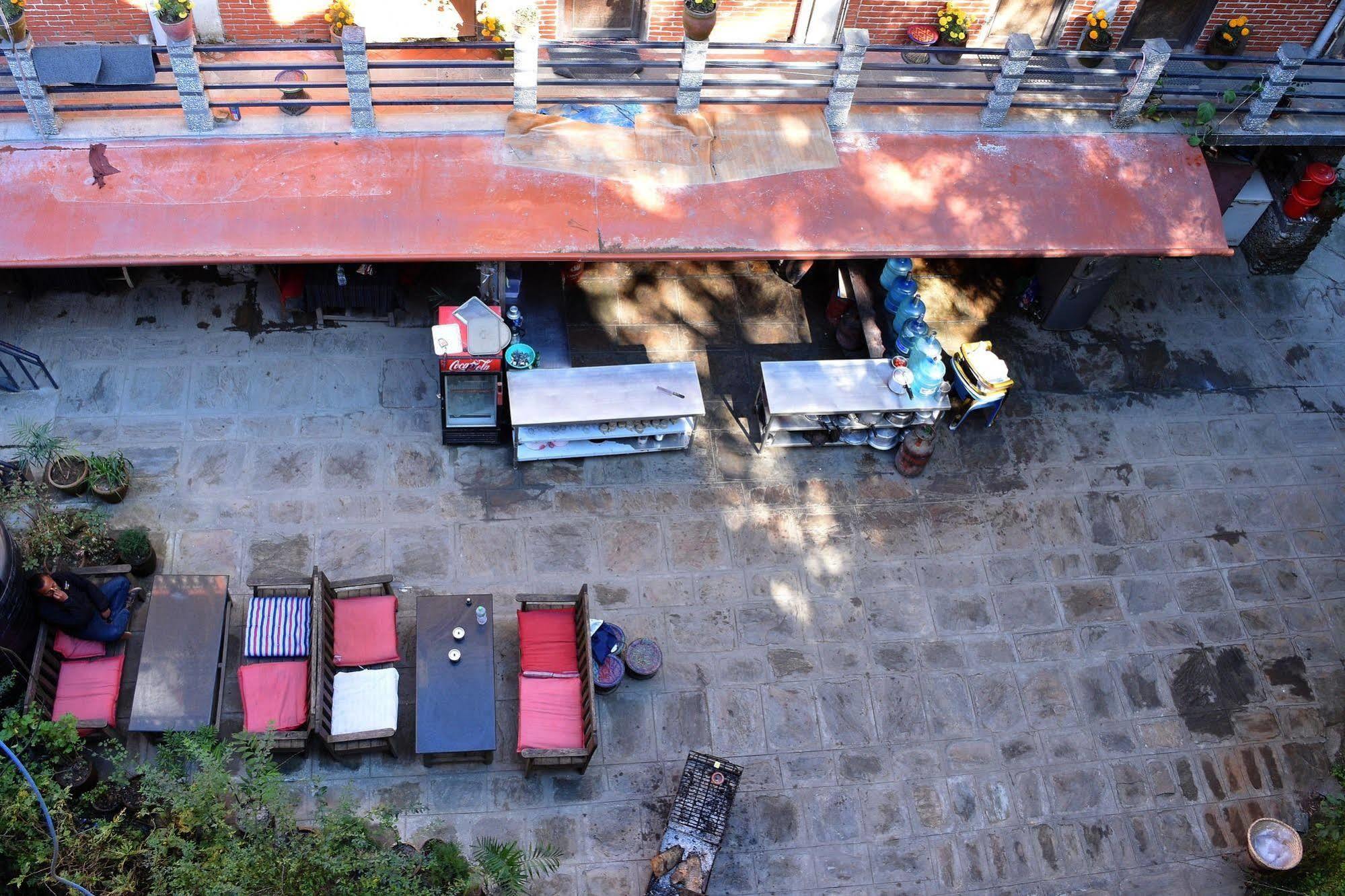 Langtang View Nagarkot Bed And Breakfast Экстерьер фото