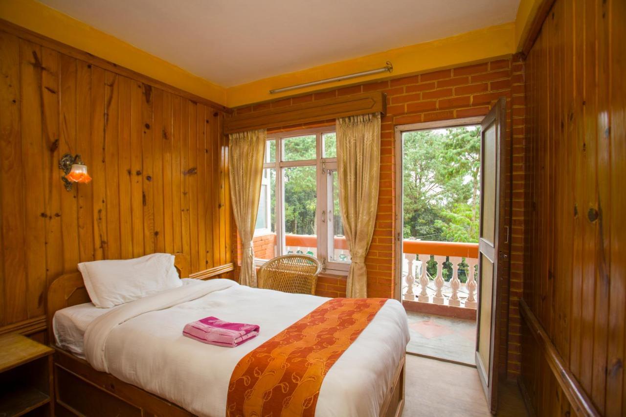 Langtang View Nagarkot Bed And Breakfast Экстерьер фото
